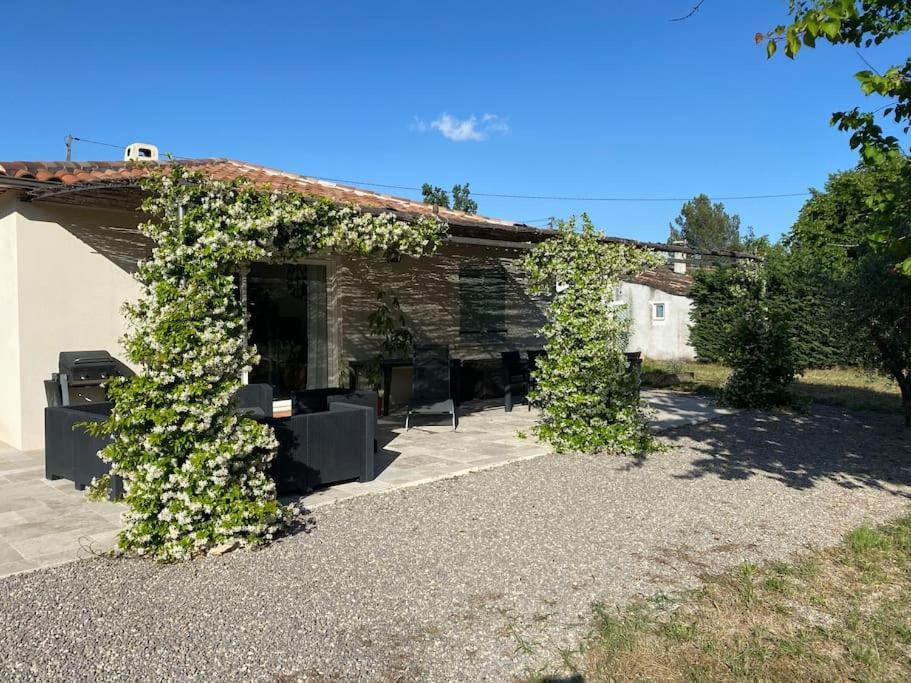 Maison De Plain Pied Avec Terrain De Petanque Villa Draguignan Kültér fotó